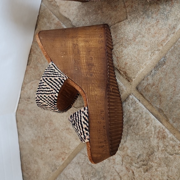 AVAILABLE SATURDAY Sbicca Vintage Collection Tristan Wedge Strappy Sandal - Picture 13 of 17